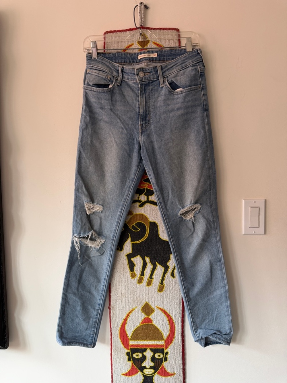 Cute Distressed “721 High Rise Skinny” Jeans